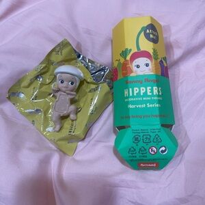 Sonny Angel Harvest Hipper